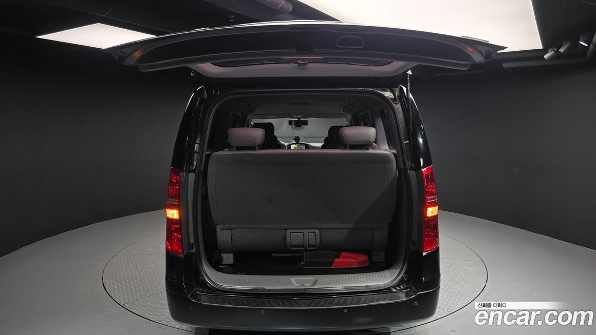 Hyundai Starex 2013