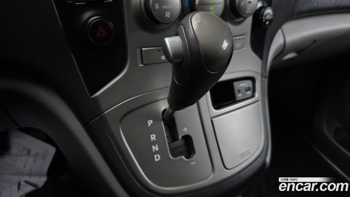 Hyundai Starex 2013