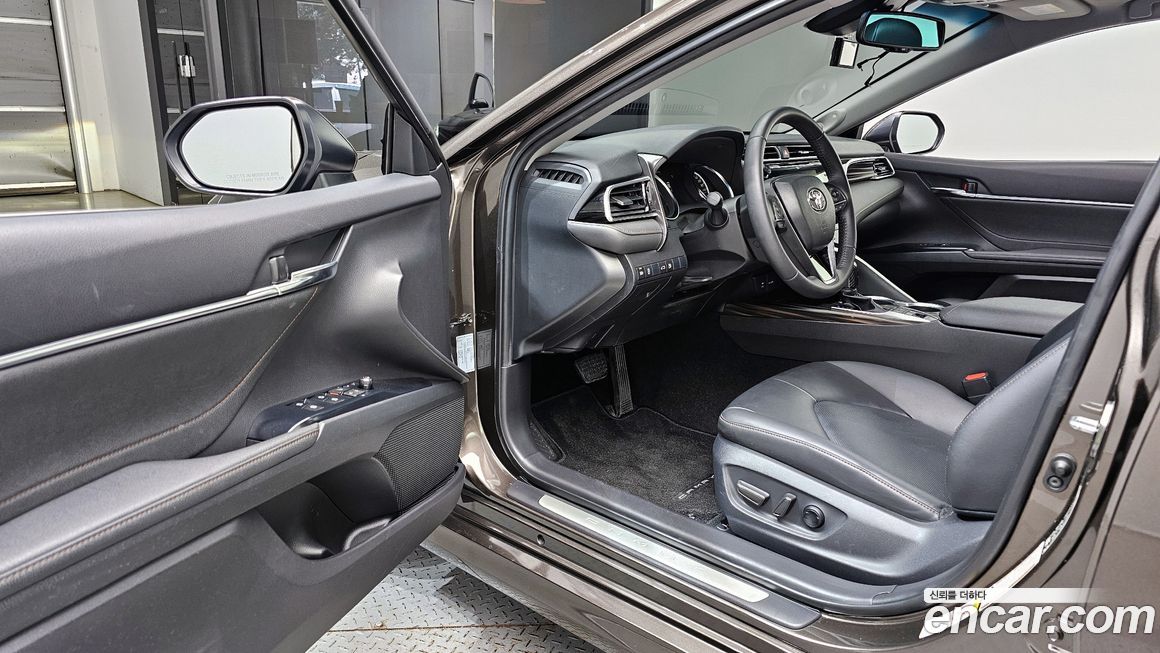 Toyota Camry 2018