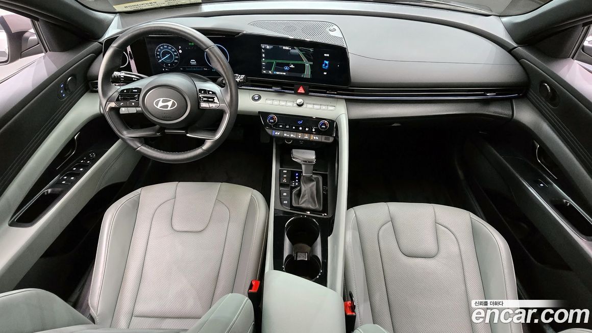 Hyundai AVANTE 2024
