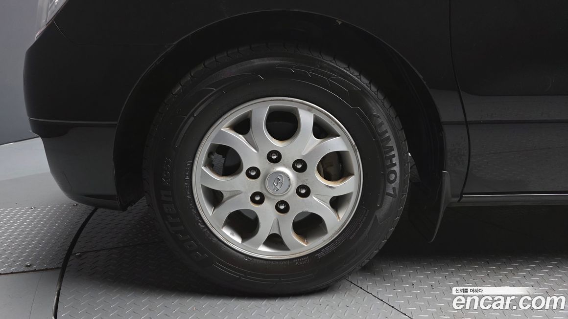 Hyundai Starex 2013