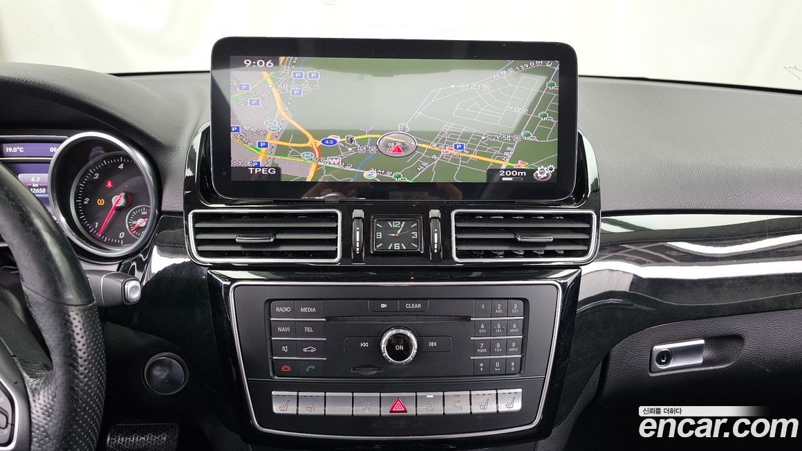 Mercedes-Benz GLE-Class 2017