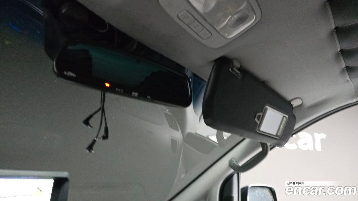 Hyundai Starex 2012
