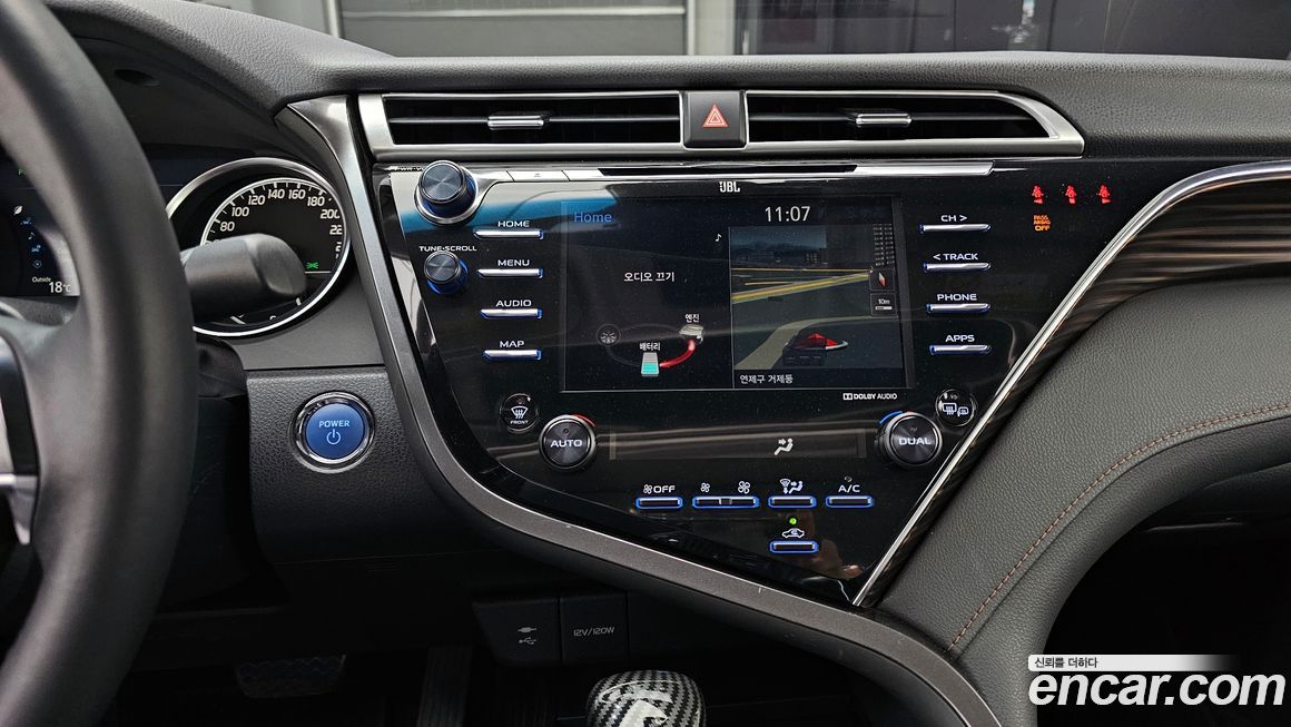Toyota Camry 2018