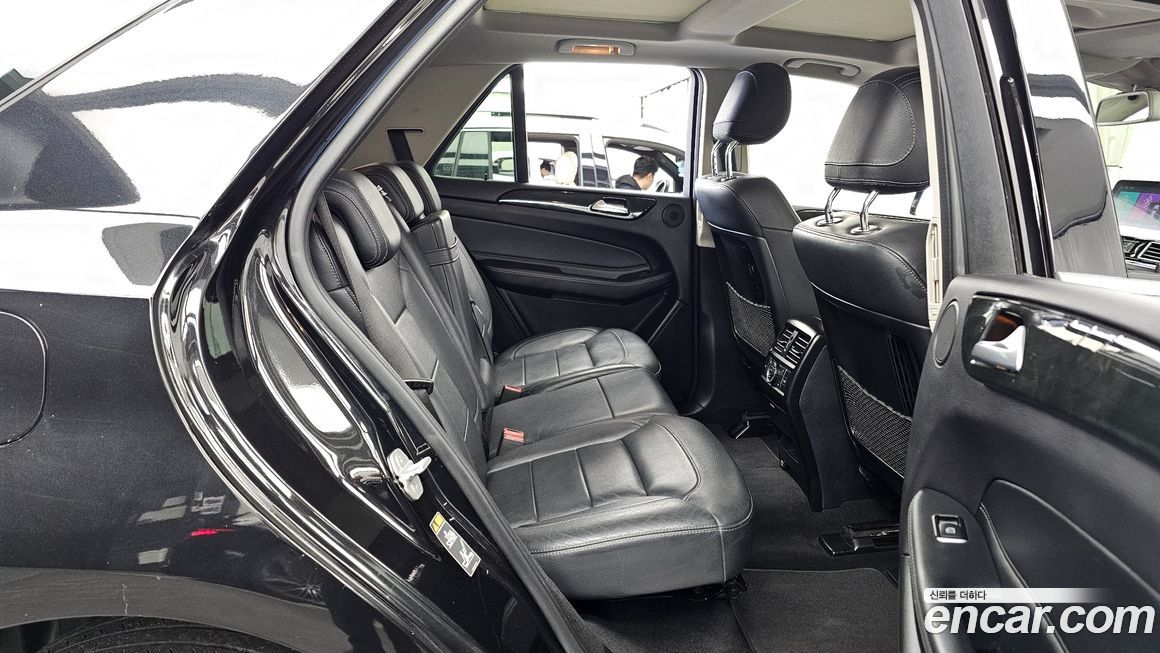 Mercedes-Benz GLE-Class 2017