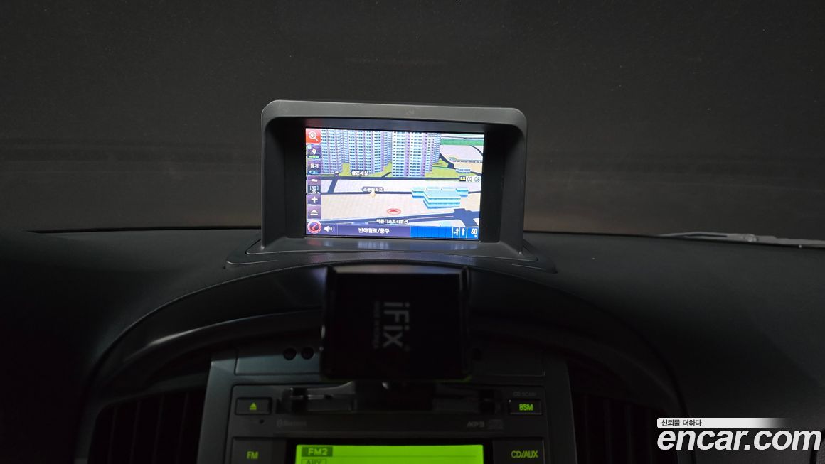 Hyundai Starex 2012