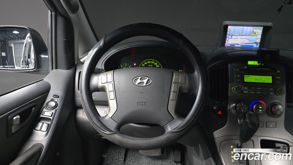 Hyundai Starex 2012