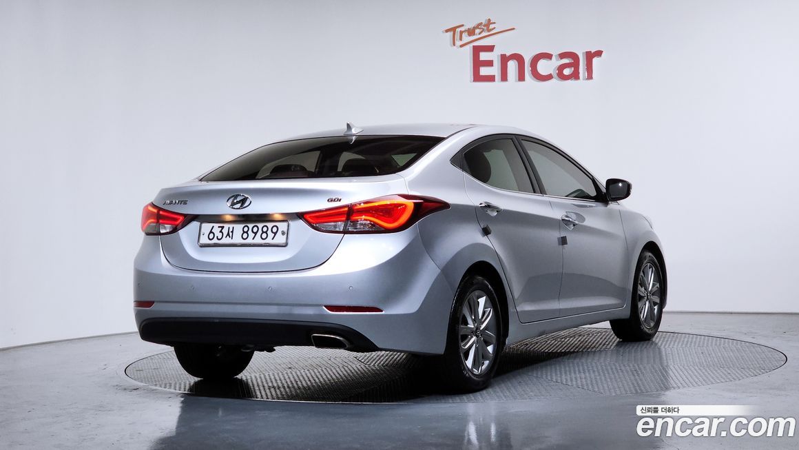 Hyundai AVANTE 2016