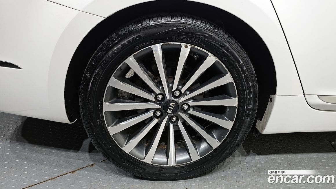 Kia K7 2015