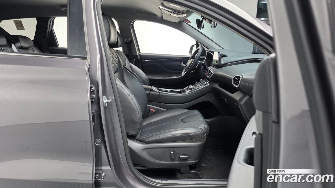 Hyundai Santafe 2022
