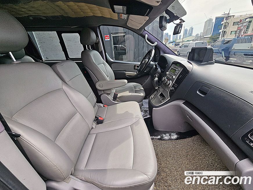 Hyundai Starex 2013