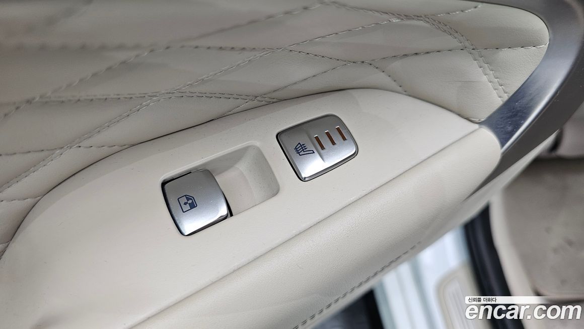 Genesis G70 2020