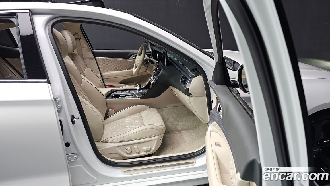 Genesis G70 2020