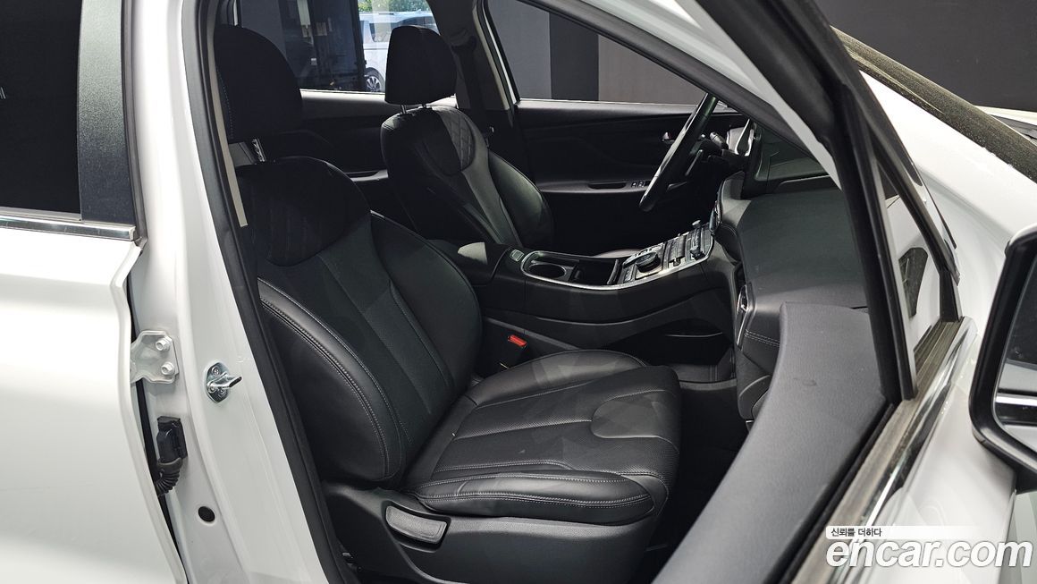 Hyundai Santafe 2023