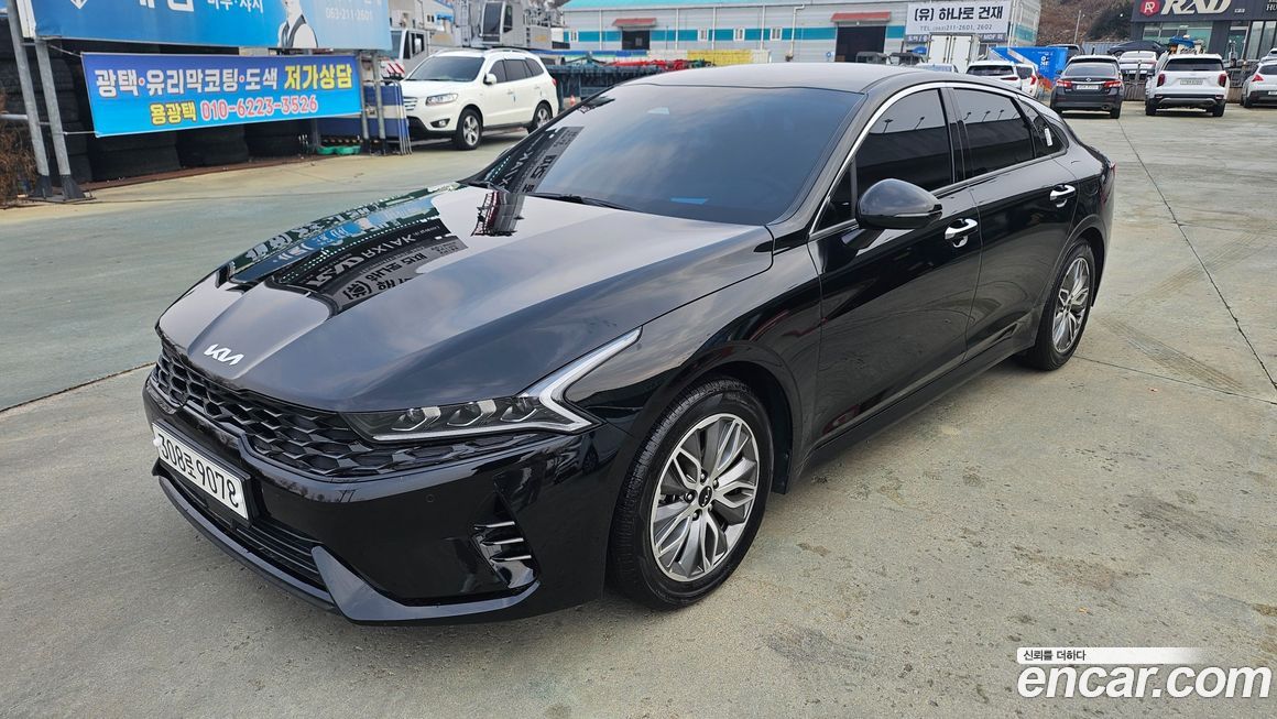 Kia K5 2023