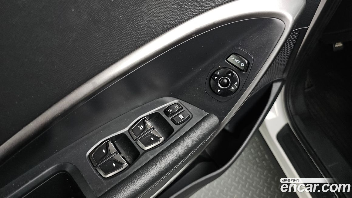 Hyundai Santafe 2016