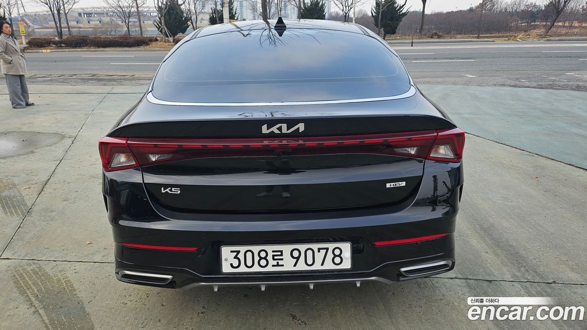 Kia K5 2023