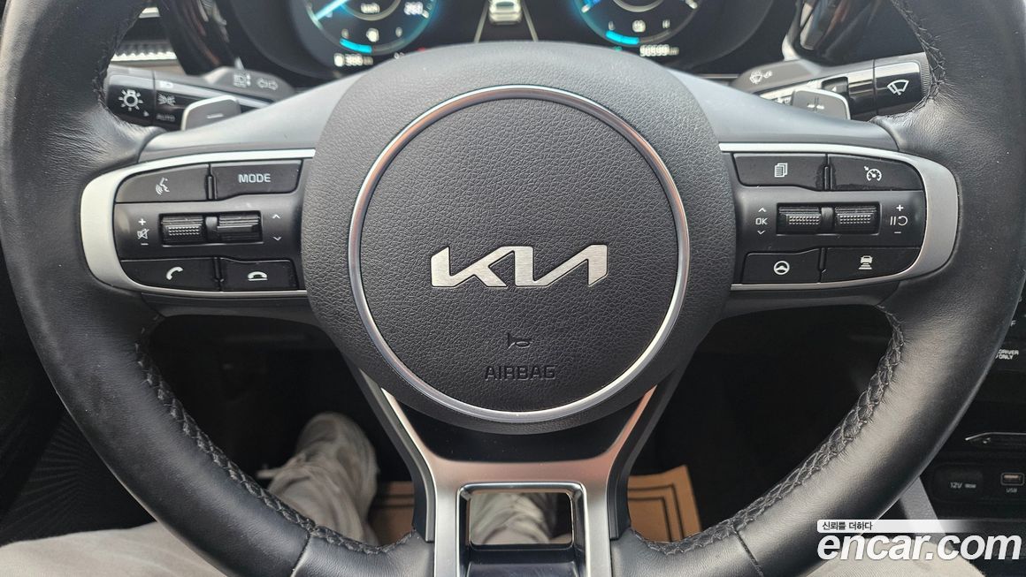 Kia K5 2023