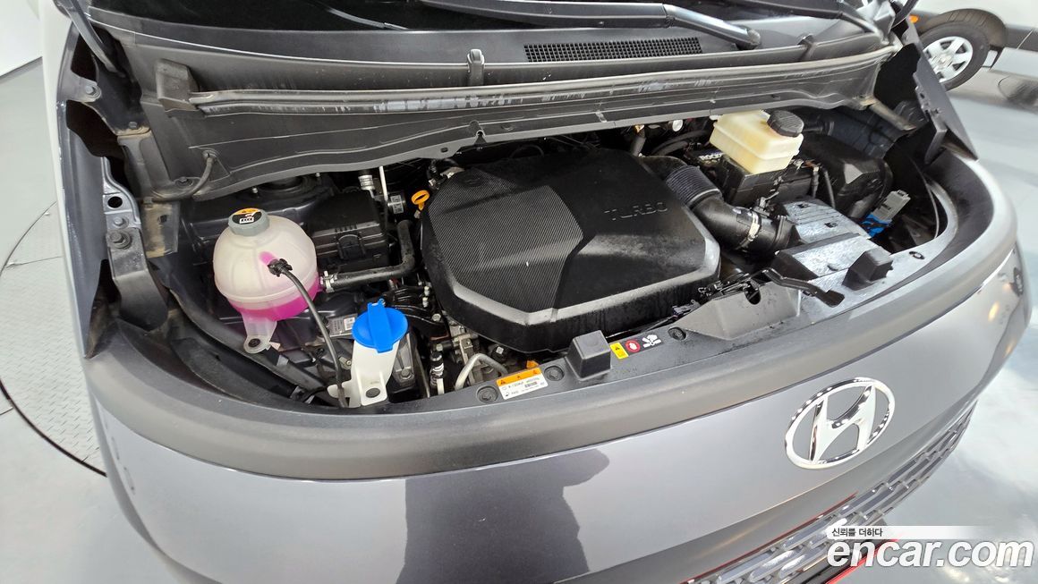Hyundai Staria 2023