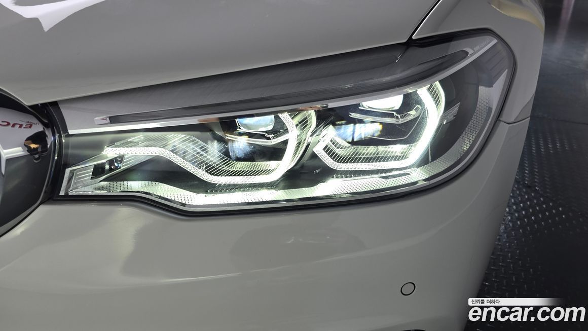 BMW 5-Series 2018