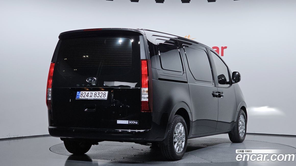 Hyundai Staria 2023