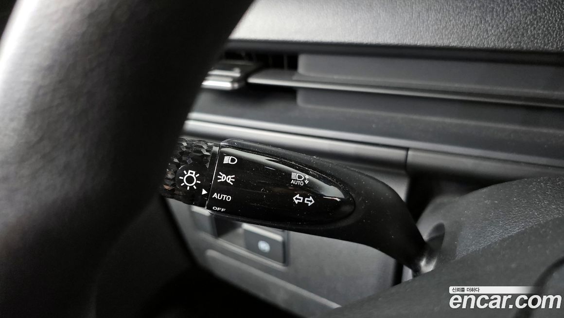 Hyundai Staria 2023