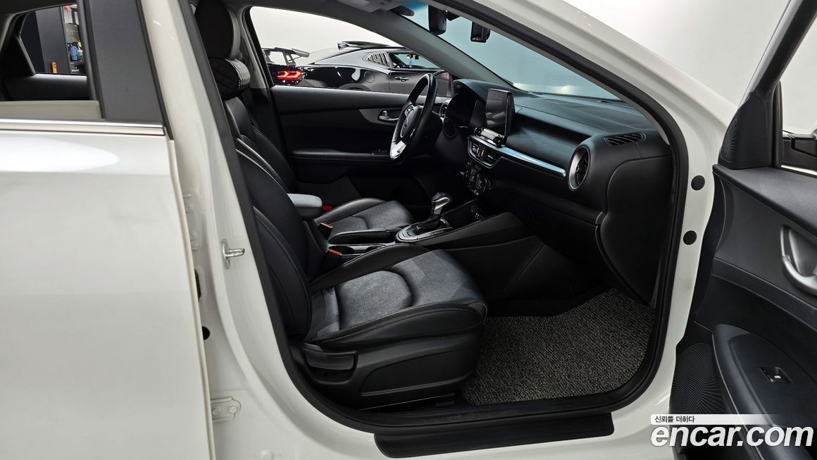 Kia K3 2019