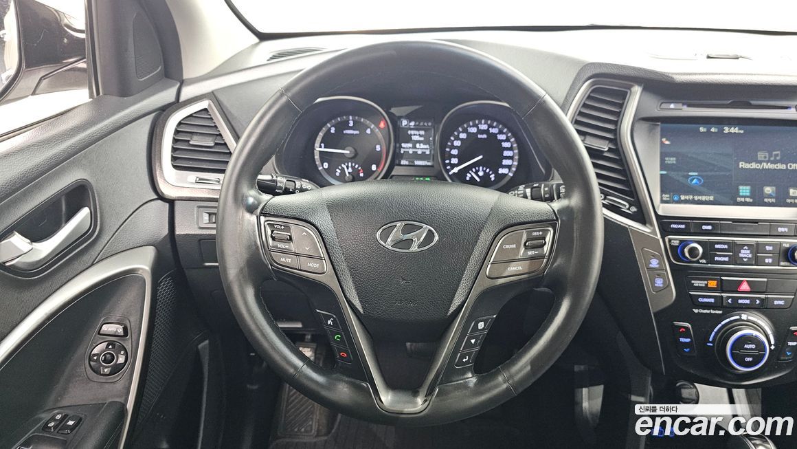 Hyundai Santafe 2016