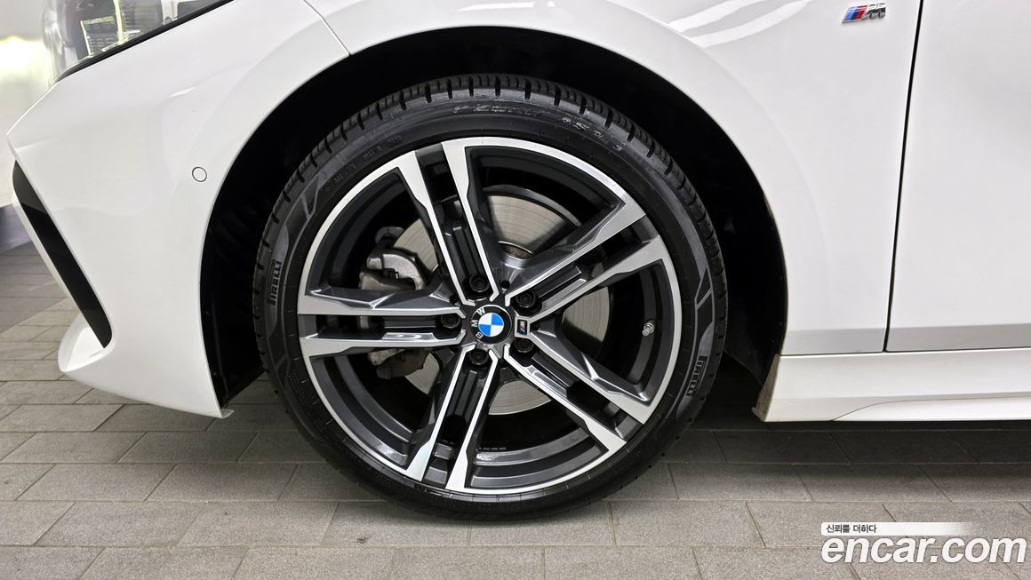 BMW 1-Series 2022