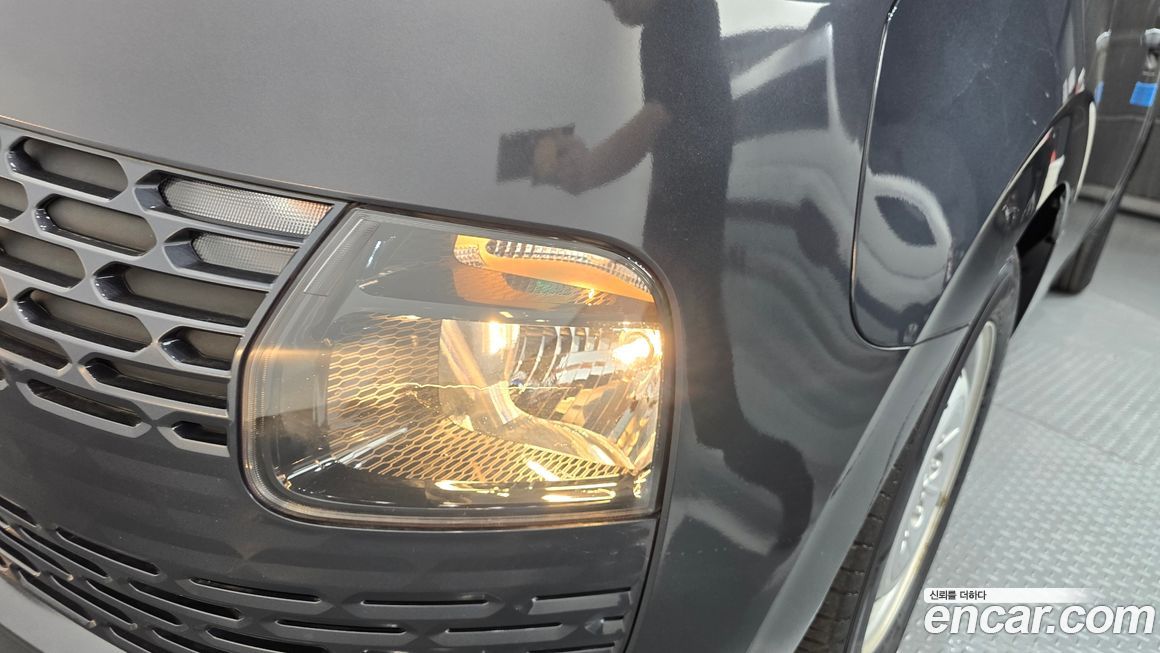 Hyundai Staria 2023