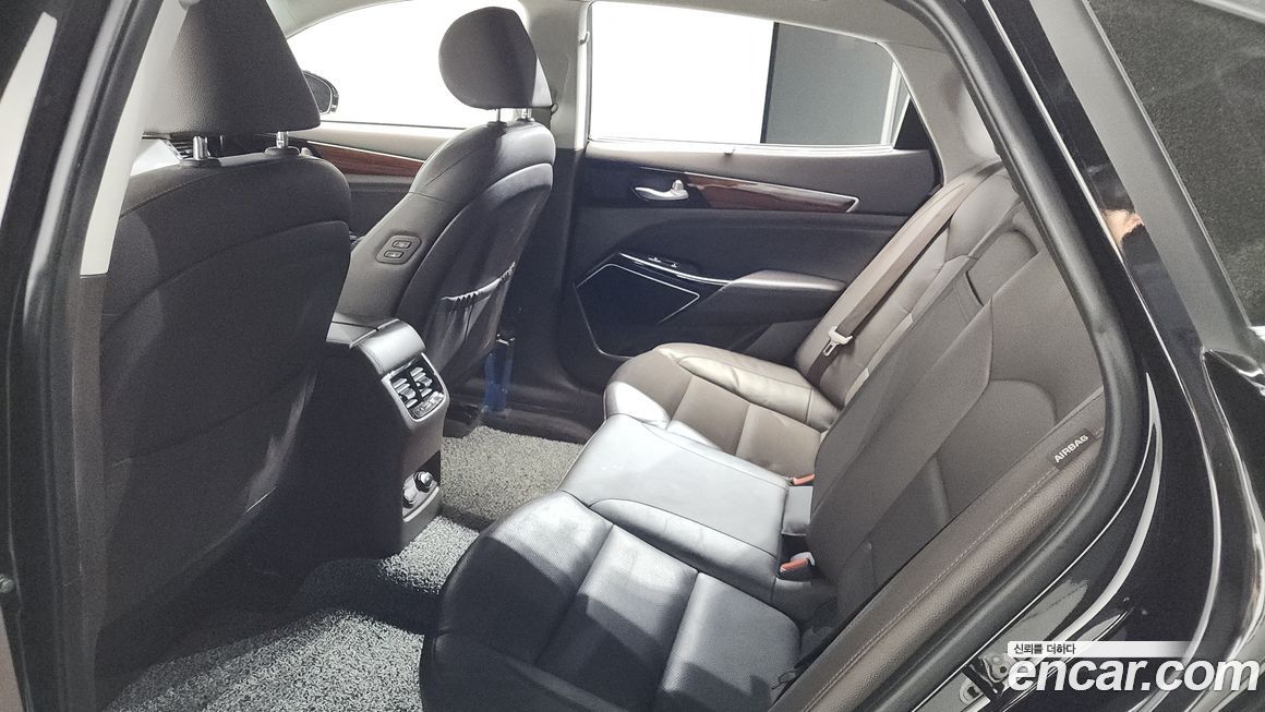 Kia K7 2017
