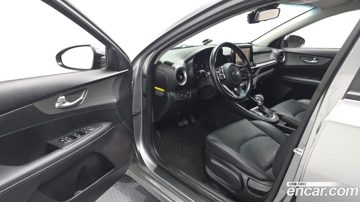 Kia K3 2019