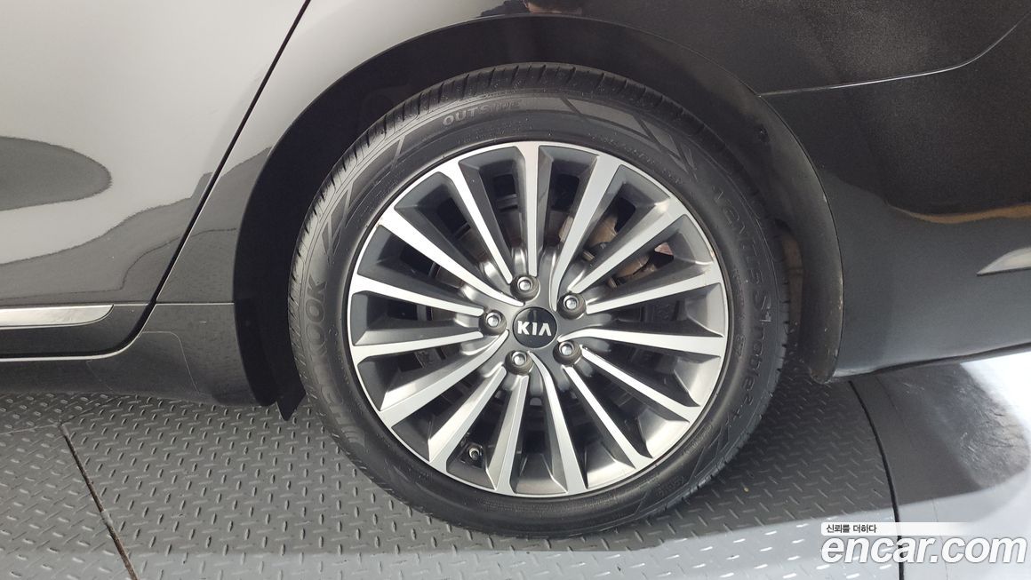 Kia K7 2017