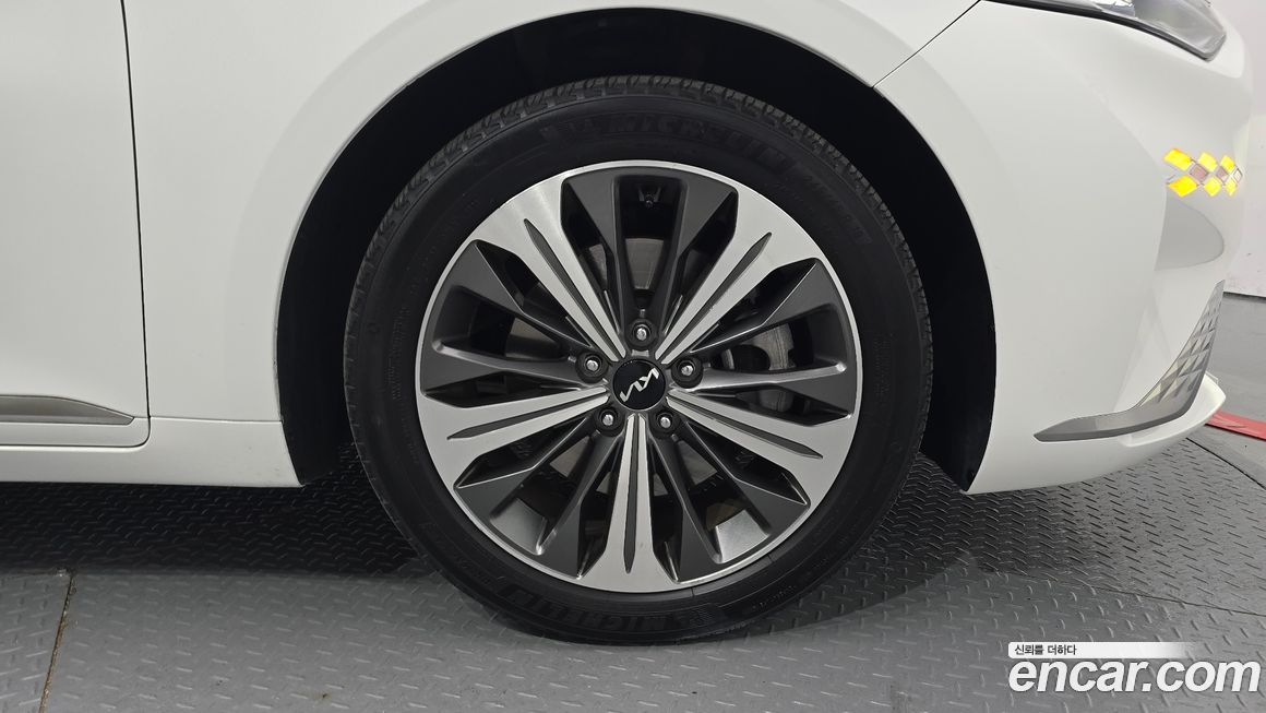Kia K8 2022