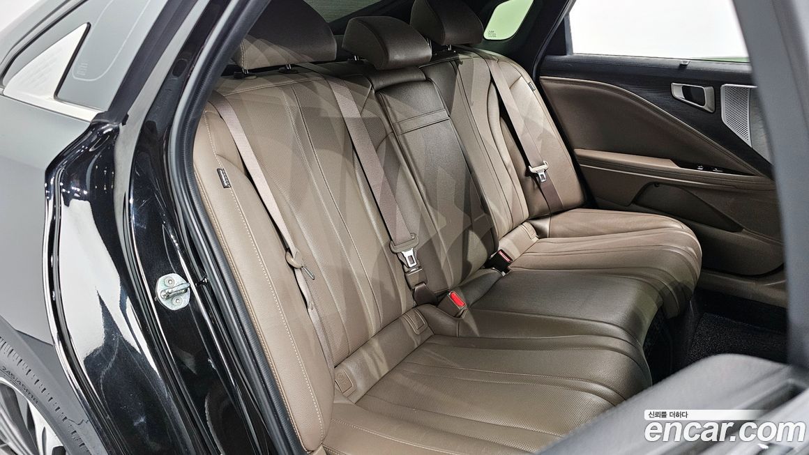 Kia K8 2023