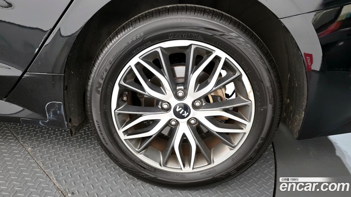Kia K5 2021