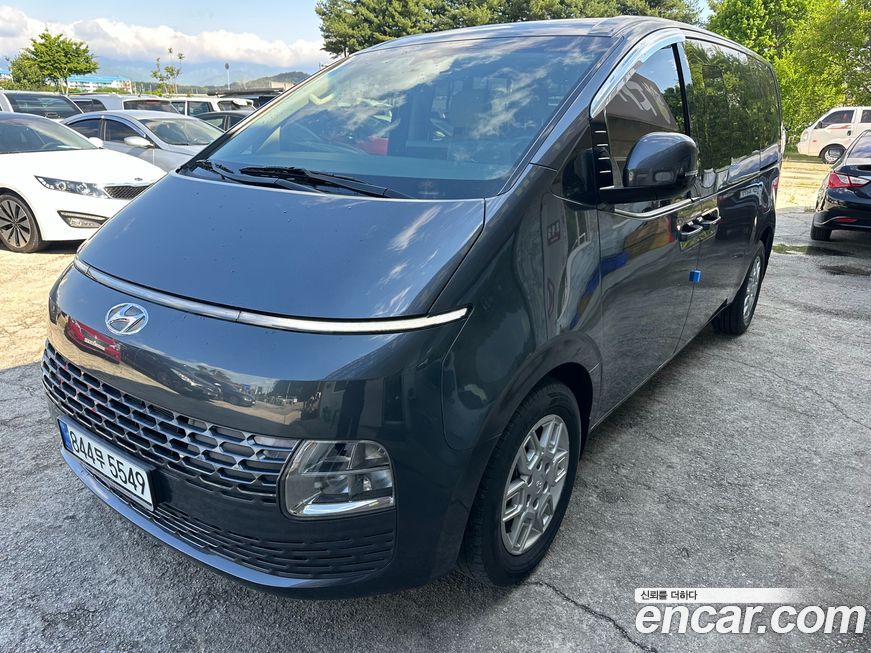 Hyundai Staria 2023