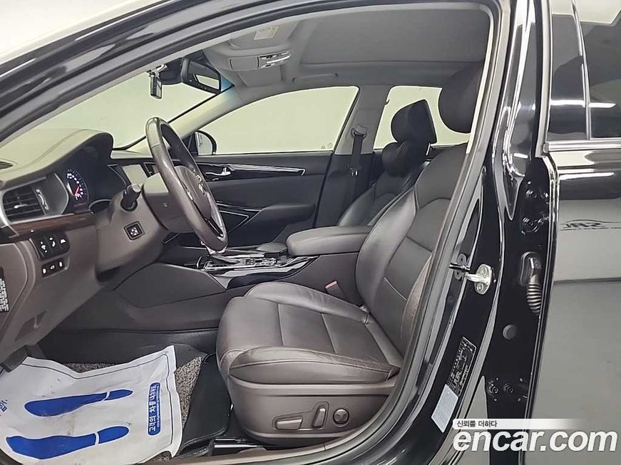 Kia K7 2019