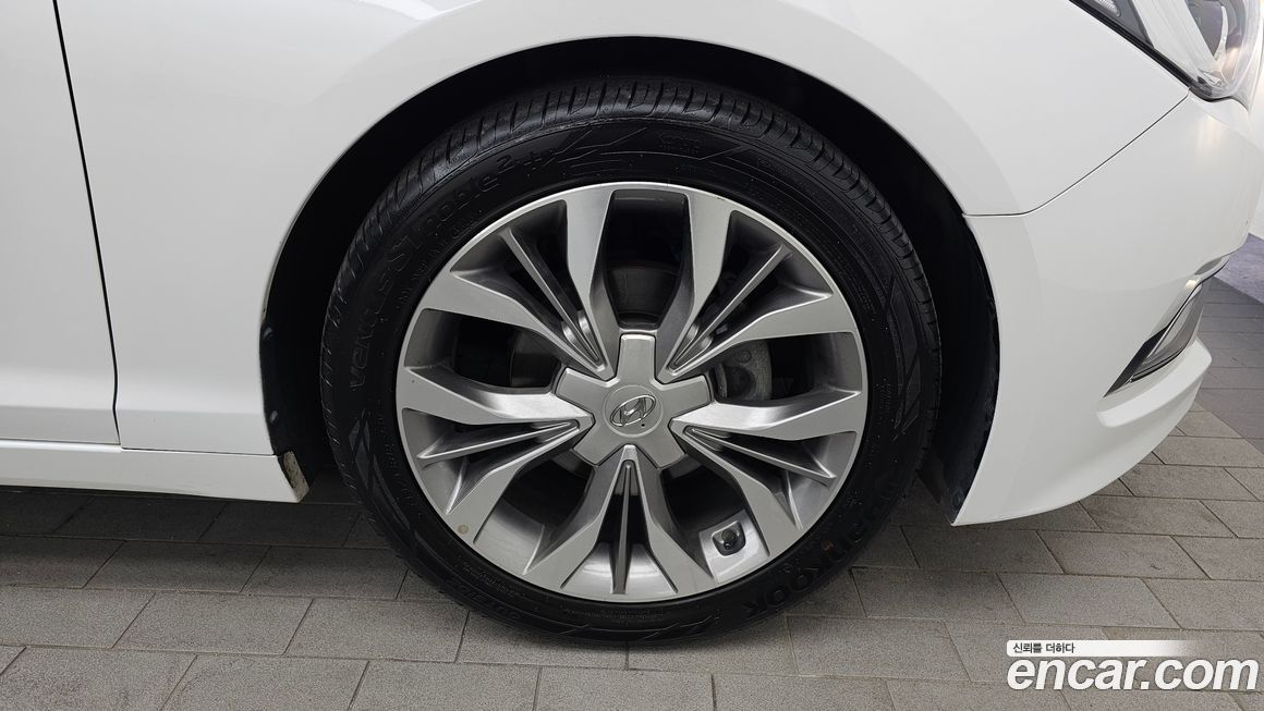Hyundai Sonata 2015