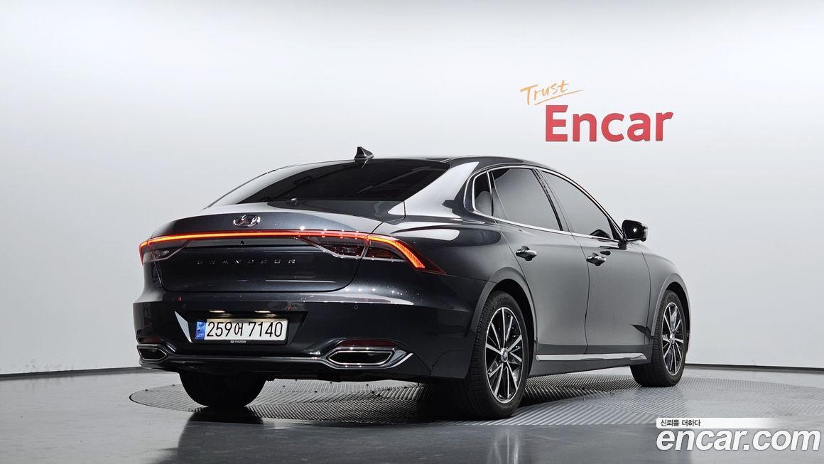 Hyundai Grandeur 2022