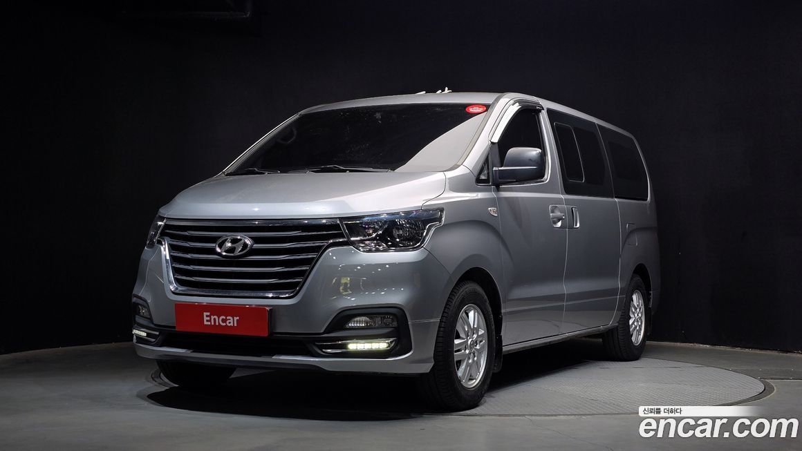 Hyundai Starex 2019