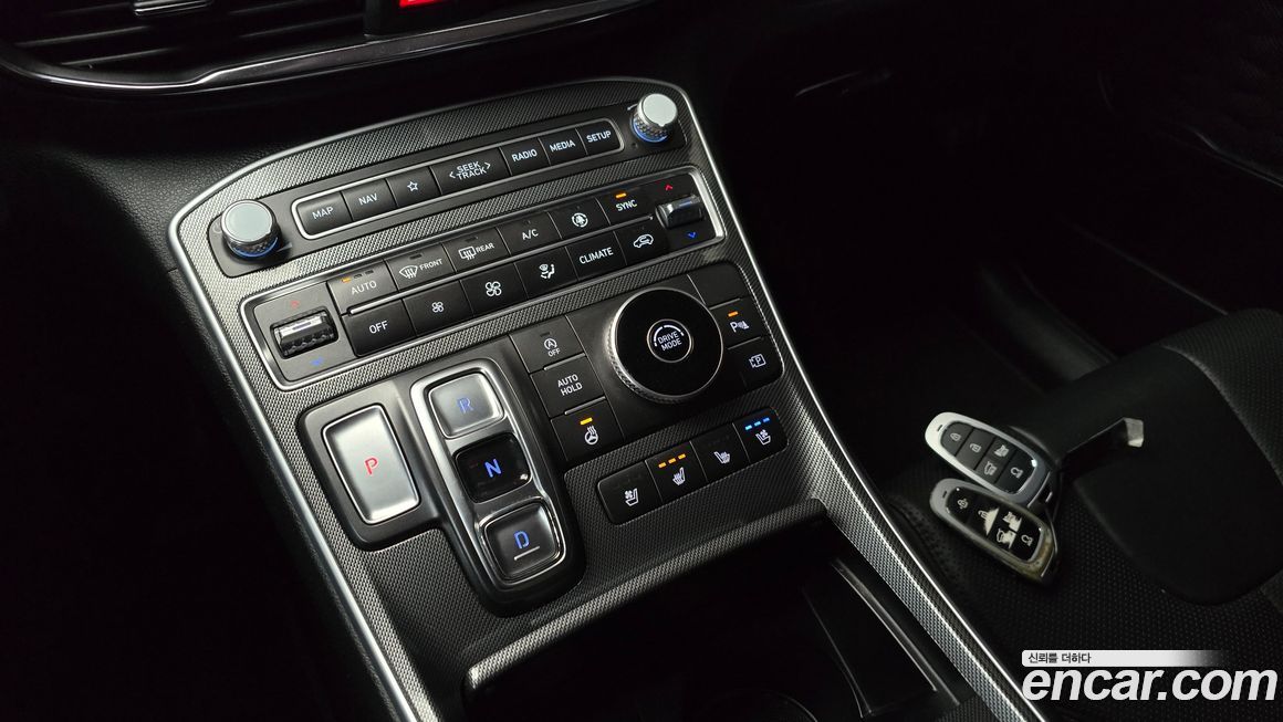 Hyundai Santafe 2022