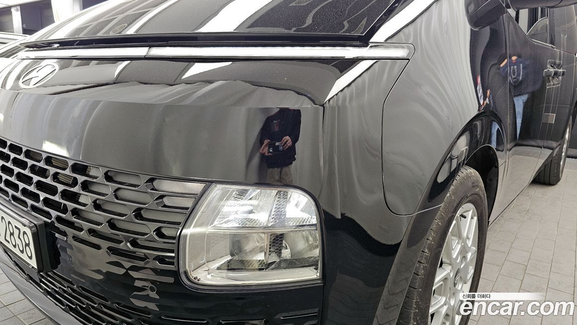 Hyundai Staria 2025