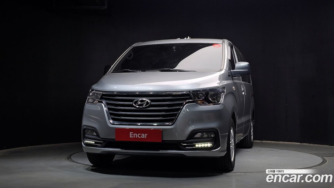 Hyundai Starex 2019