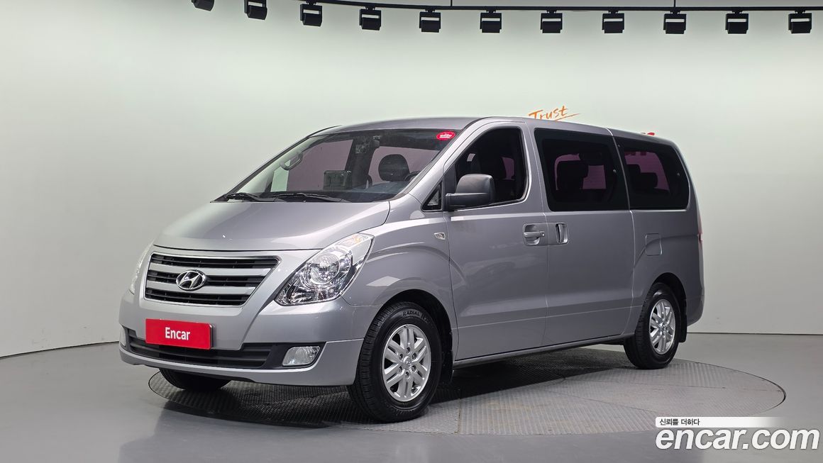 Hyundai Starex 2018