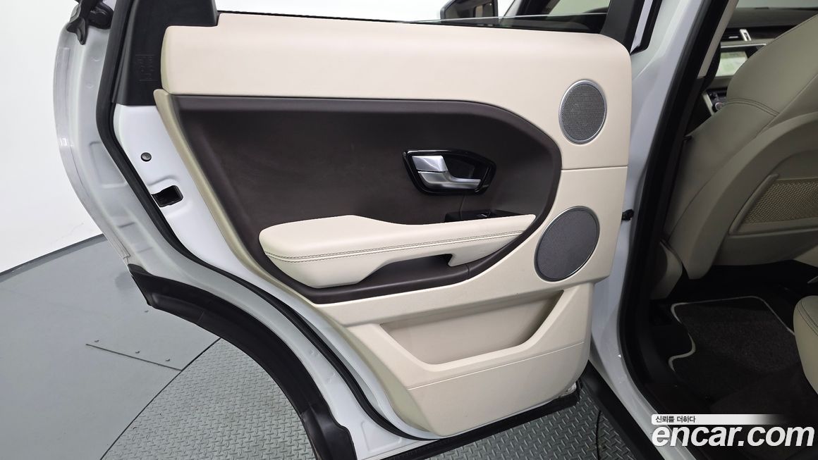 Land Rover Range Rover Evoque 2015