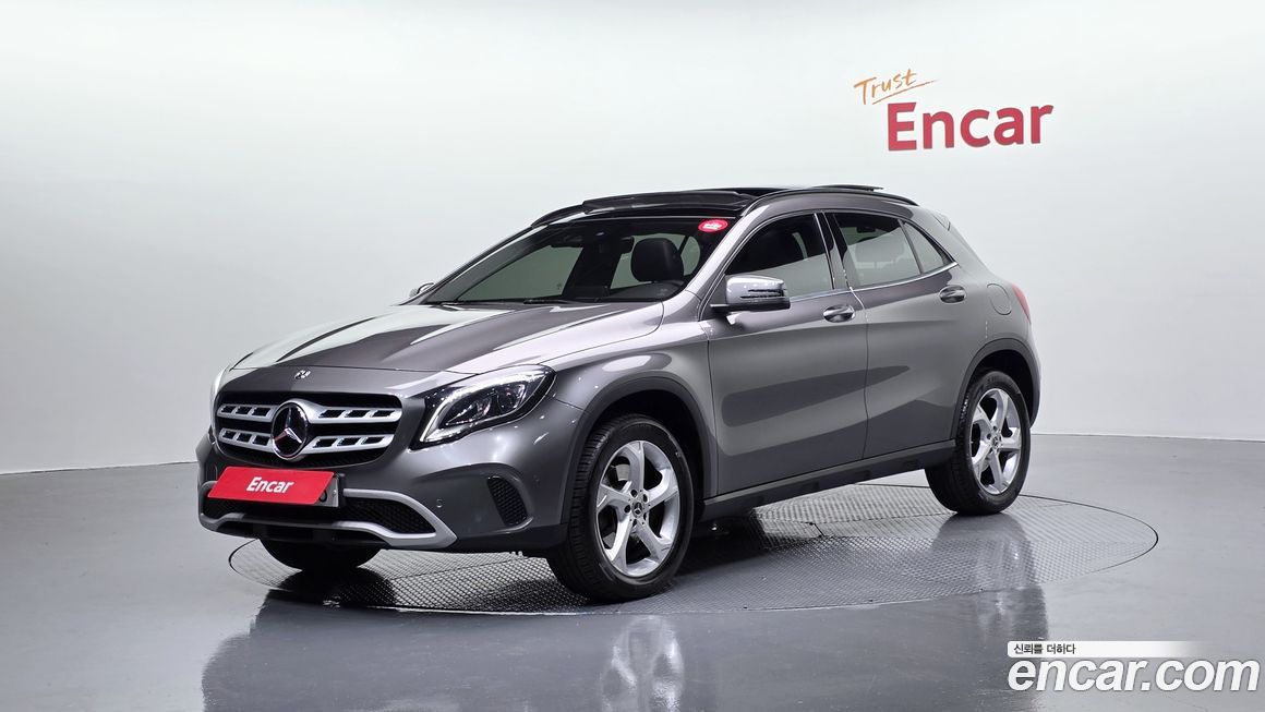Mercedes-Benz GLA-Class 2018