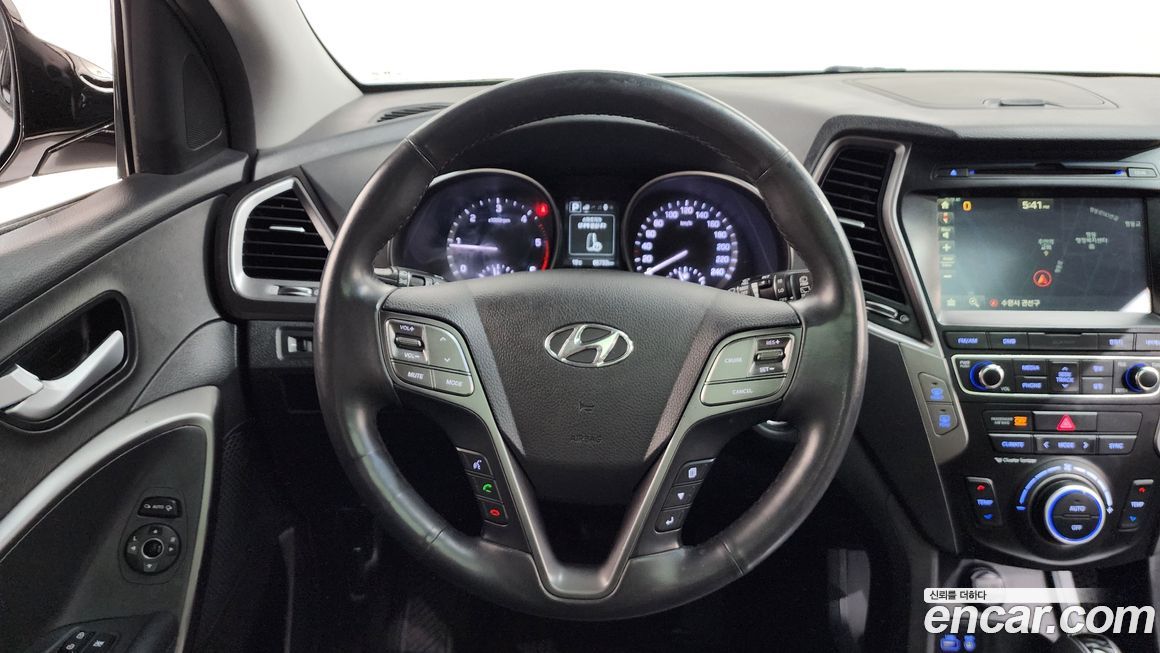 Hyundai Santafe 2016