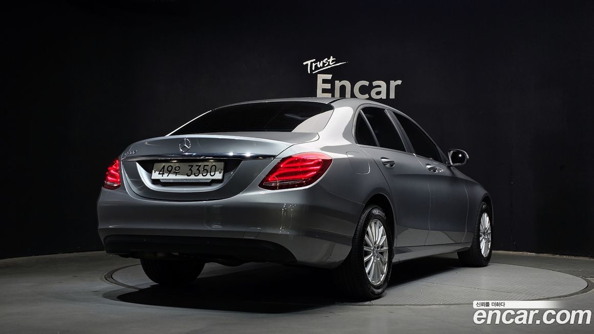 Mercedes-Benz C-Class 2015