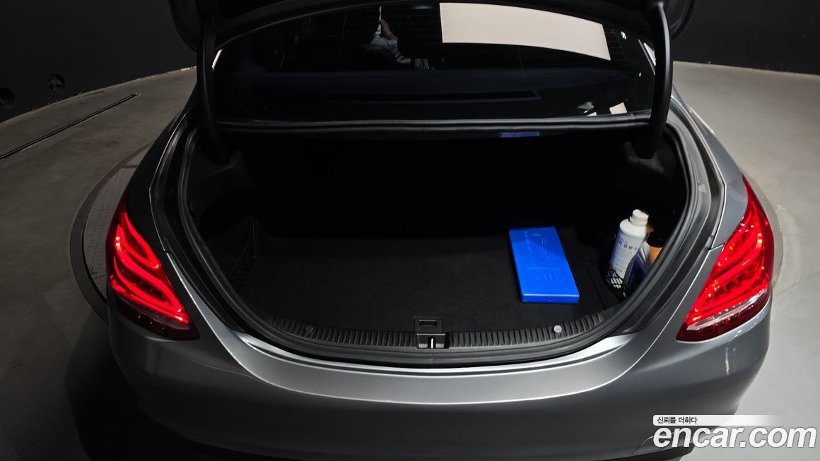 Mercedes-Benz C-Class 2015